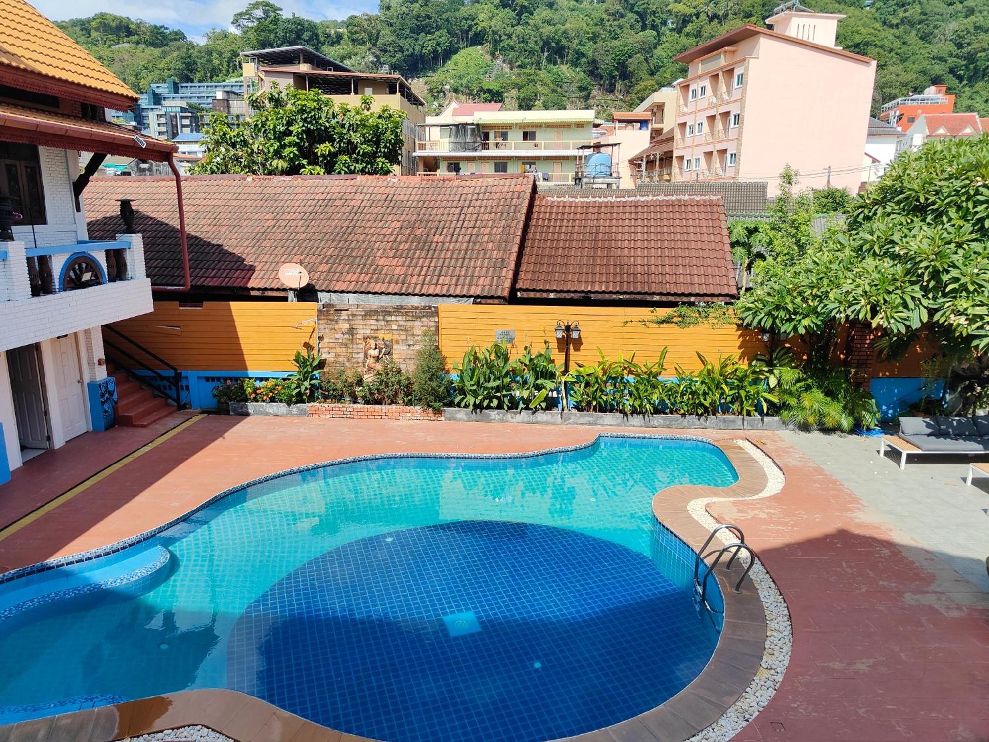 Baankasemsuk Resort 般咔 深宿 Patong Eksteriør bilde