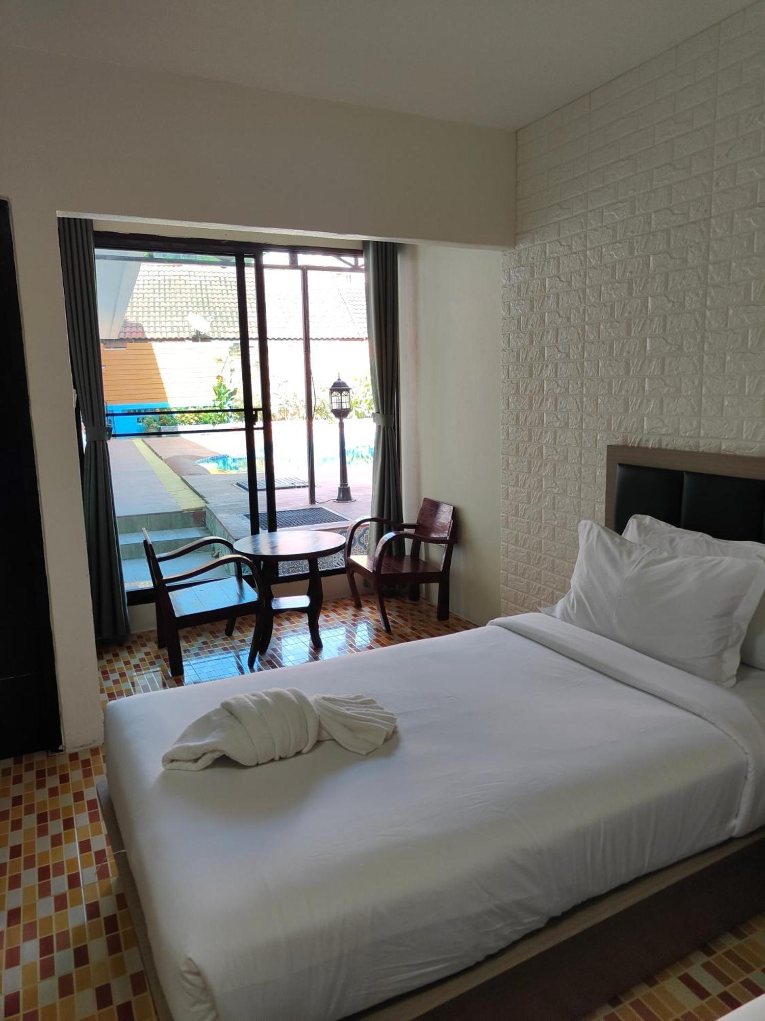 Baankasemsuk Resort 般咔 深宿 Patong Eksteriør bilde