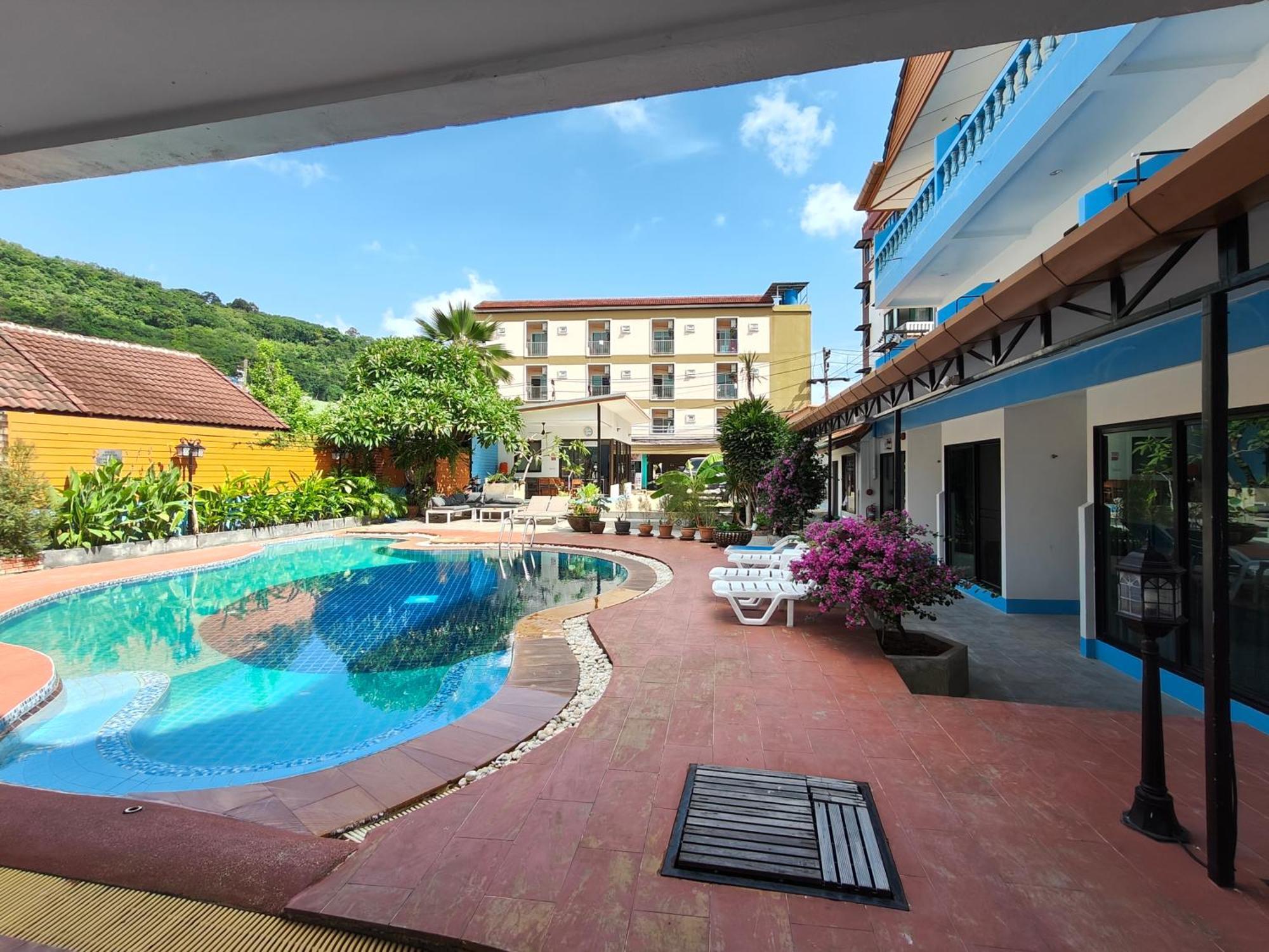 Baankasemsuk Resort 般咔 深宿 Patong Eksteriør bilde