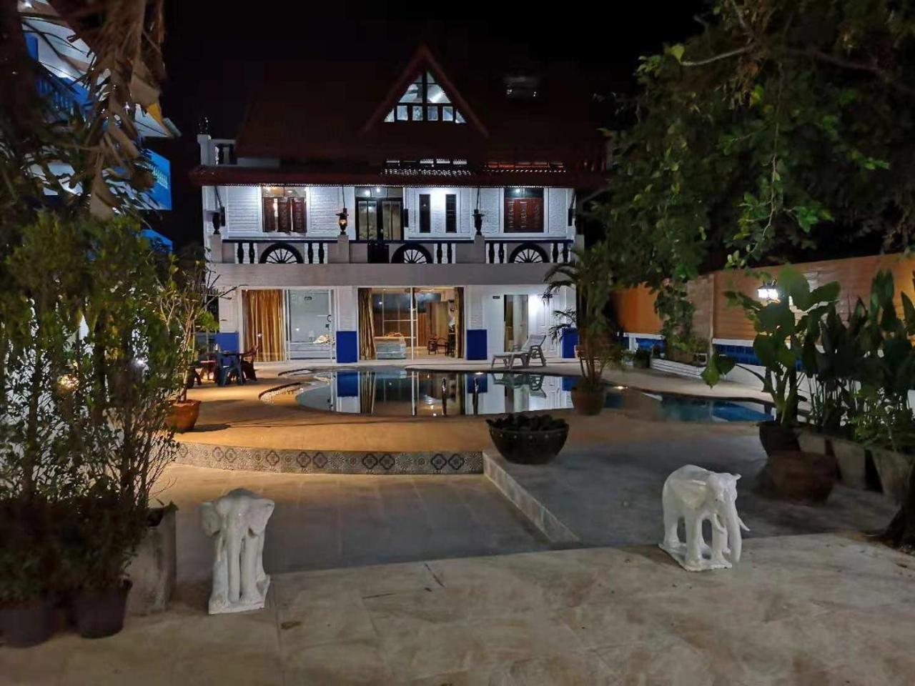 Baankasemsuk Resort 般咔 深宿 Patong Eksteriør bilde